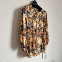 プルオーバー ティーブラ ブラウス 花柄 後ろゴム 7分袖