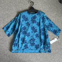 プルオーバー ティーブラ 後ろゴム 7部袖 花柄 初秋 秋物